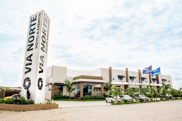Via Norte Hotel & Eventos Macaé Exterior foto